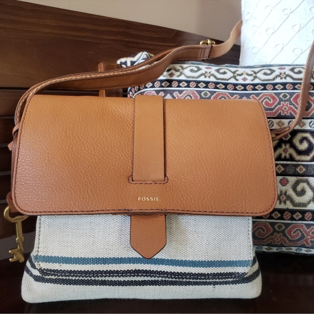 Fossil Kinley Small Leather Canvas Crossbody Bag With Key Charm No Callouts - Picture 2 of 10